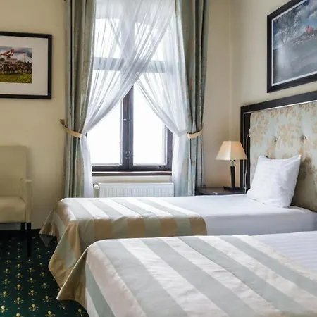 Zamek - Palac Marysienki Resort 3*