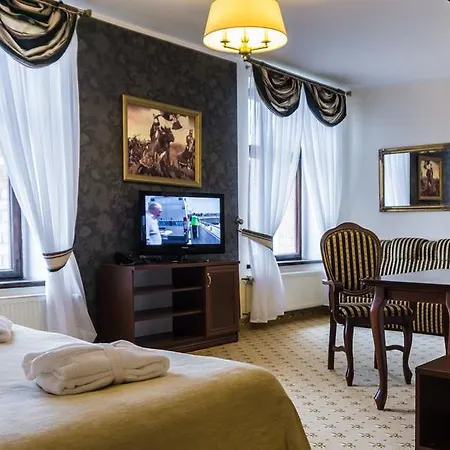 Resort Zamek - Palac Marysienki 3*