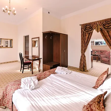 Zamek - Palac Marysienki 3* Gniew
