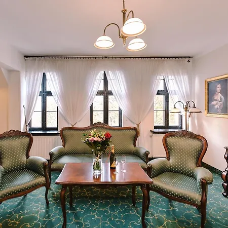 Resort Zamek - Palac Marysienki Gniew