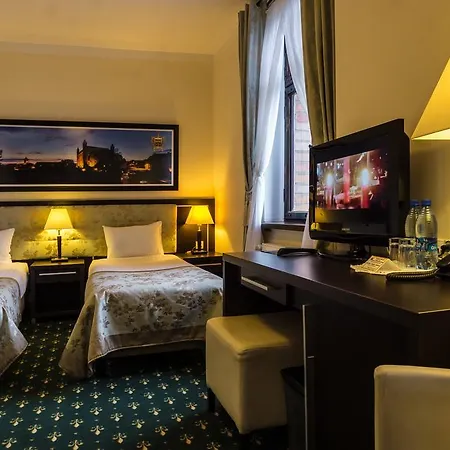 Zamek - Palac Marysienki Resort 3*