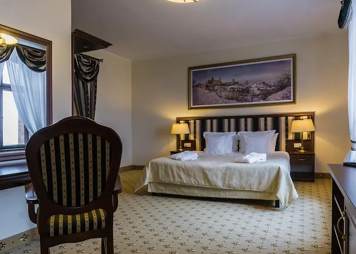 Zamek - Palac Marysienki منتجع غنيف