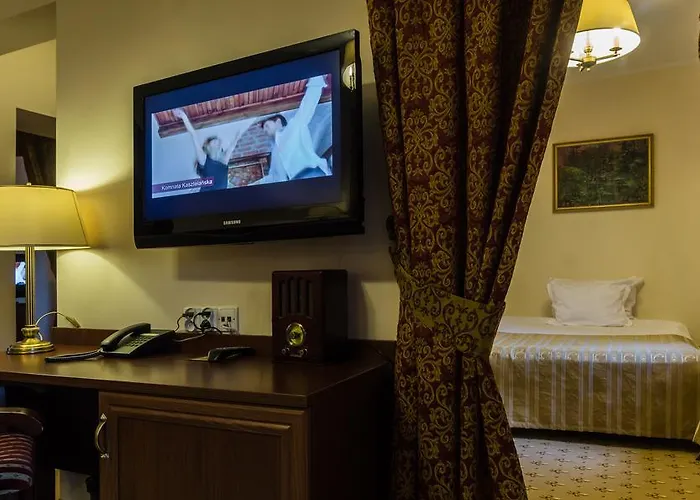 Zamek - Palac Marysienki منتجع 3*