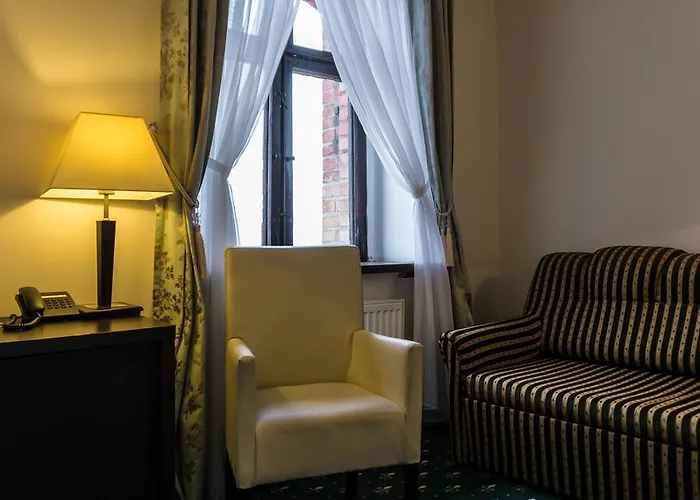 Zamek - Palac Marysienki غنيف