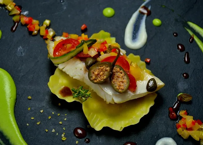 Zamek - Palac Marysienki غنيف